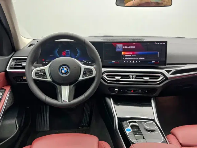 BMW i3 — Фото автомобиля 18