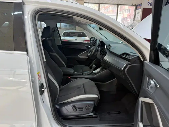 Audi Q3 — Фото автомобиля 21