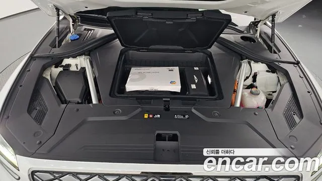 Genesis GV70 Electrified — Фото автомобиля 9