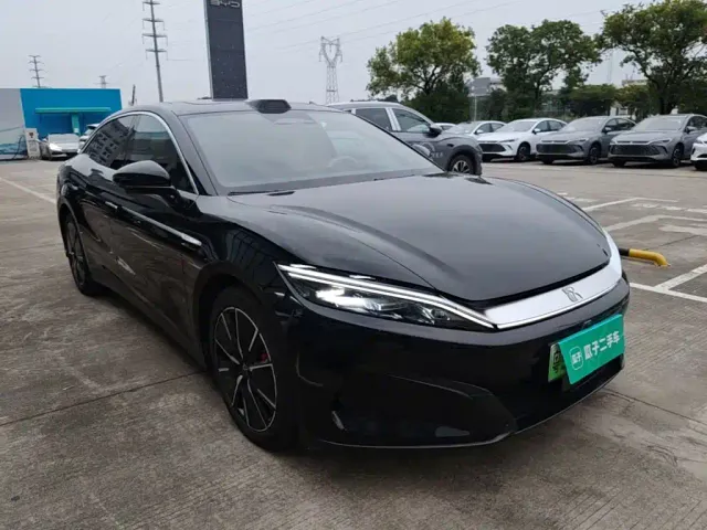 BYD Han L — Фото автомобиля 3