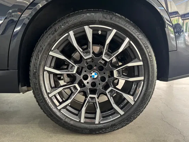 BMW X5 — Фото автомобиля 16
