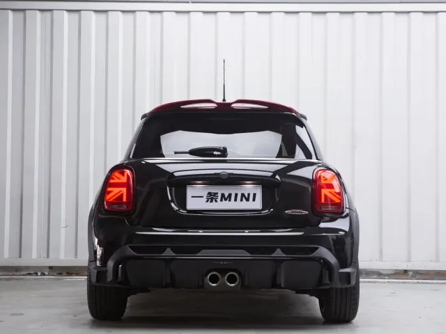 MINI John Cooper Works — Фото автомобиля 6
