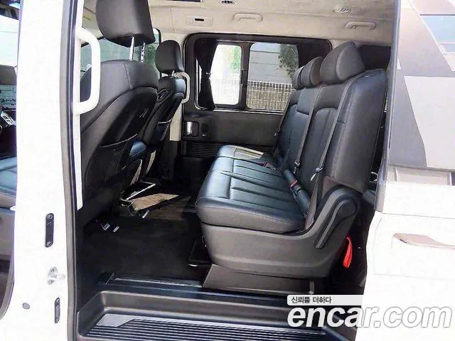 Hyundai Staria — Фото автомобиля 20