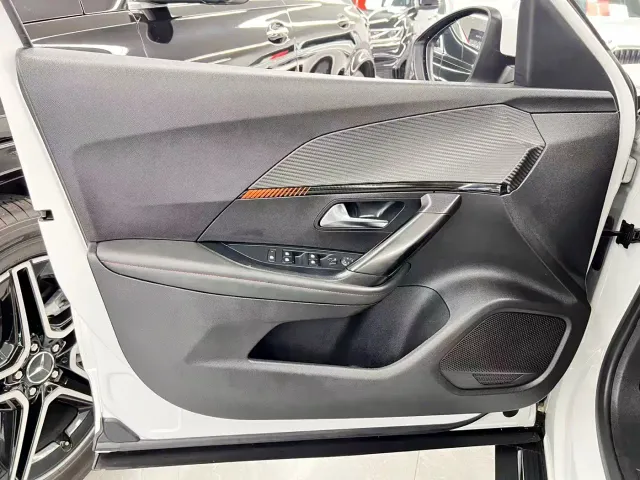 Peugeot 2008 — Фото автомобиля 18