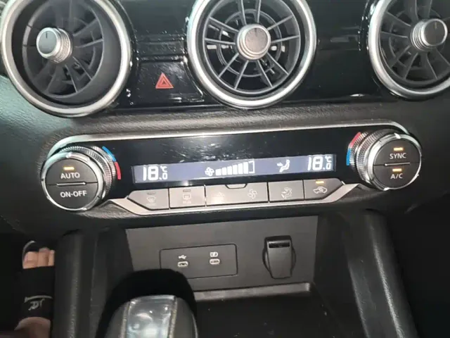 Nissan Sylphy — Фото автомобиля 12