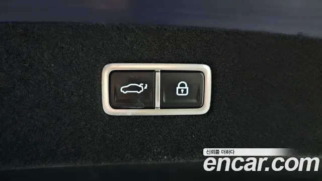 Genesis G90 Бензин 3.5 турбо AWD — Фото автомобиля 14