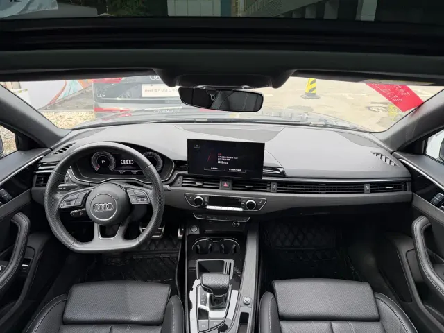 Audi A4L — Фото автомобиля 7