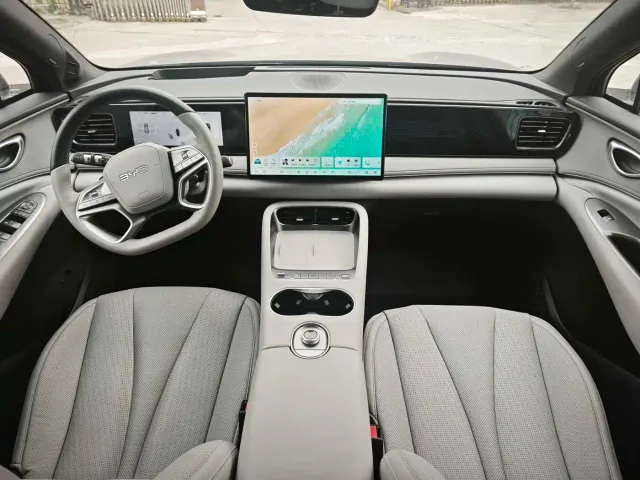 BYD Sealion 06 — Фото автомобиля 2