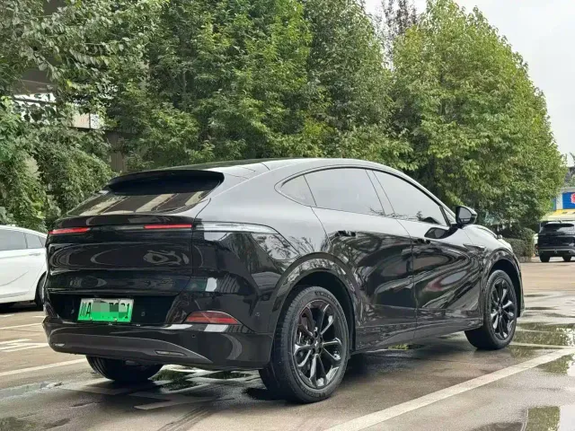 Xpeng G6 — Фото автомобиля 7