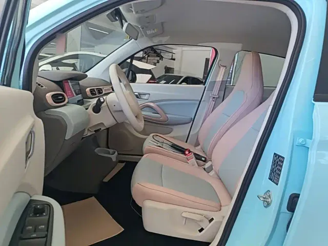 Leapmotor T03 — Фото автомобиля 14