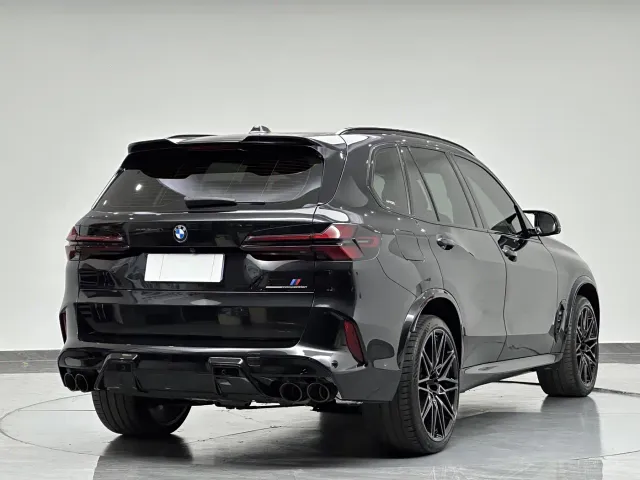 BMW X5 M — Фото автомобиля 8