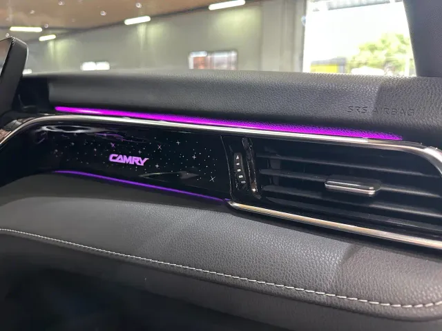 Toyota Camry — Фото автомобиля 12