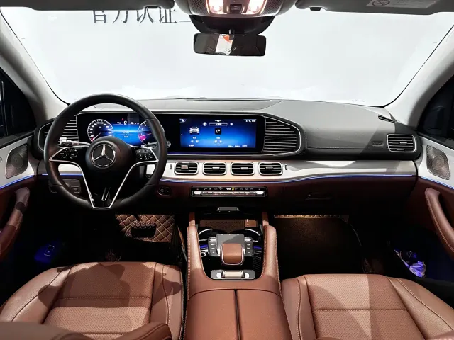 Mercedes-Benz GLS-Class — Фото автомобиля 9