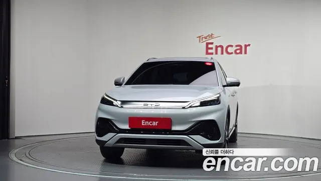 BYD Atto 3 — Фото автомобиля 3