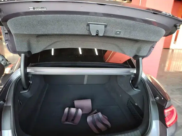 Xiaomi SU7 — Фото автомобиля 18