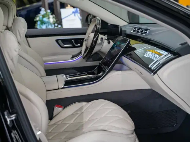 Mercedes-Benz Maybach S-Class 2023 S 480 4MATIC — Фото автомобиля 19
