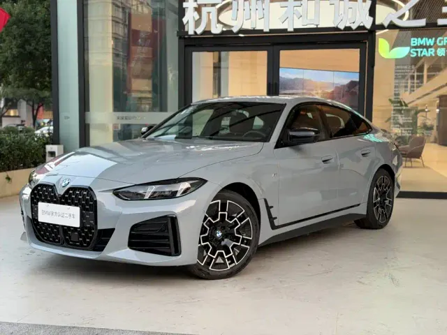 Фотография автомобиля — BMW 4 Series