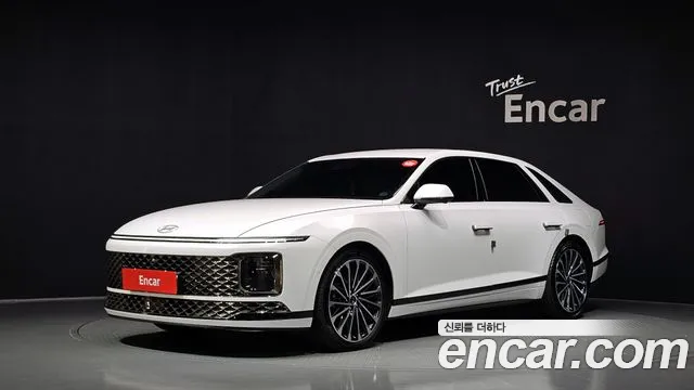 Фотография автомобиля — Hyundai Grandeur GN7