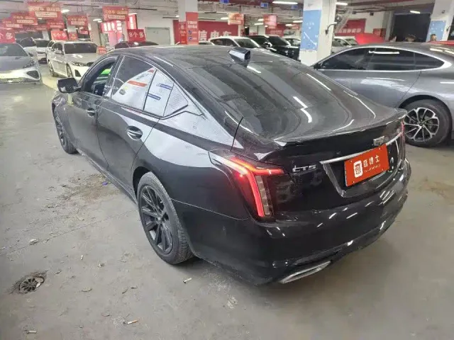 Cadillac CT5 — Фото автомобиля 5