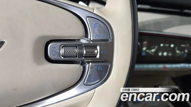 Genesis GV70 2.5T Бензин AWD — Фото автомобиля 12