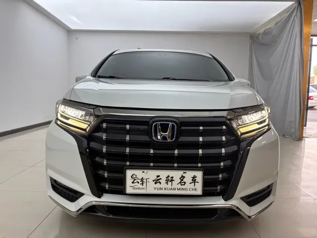 Honda Elysion — Фото автомобиля 2