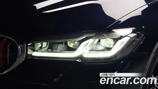 BMW 5 Series G30 — Фото автомобиля 7
