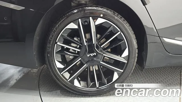 Kia K8 Signature — Фото автомобиля 5