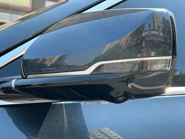 Cadillac CT6 — Фото автомобиля 17