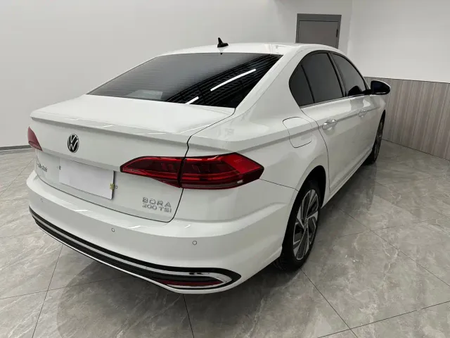 Volkswagen Bora — Фото автомобиля 6