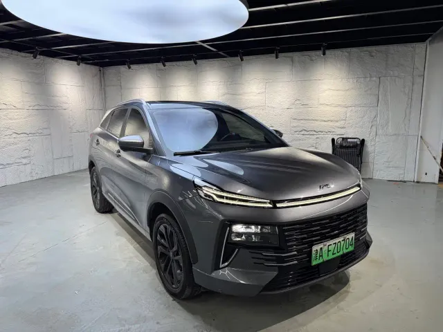 JAC Motors JAC QX PHEV — Фото автомобиля 3