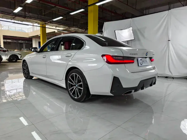 BMW 3 Series — Фото автомобиля 8