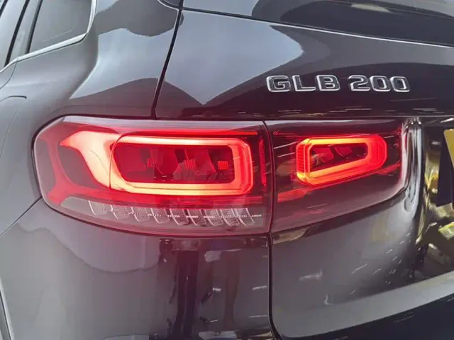 Mercedes-Benz GLB-Class — Фото автомобиля 13