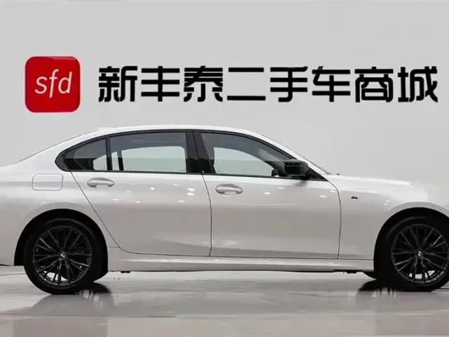 BMW 3 Series — Фото автомобиля 3