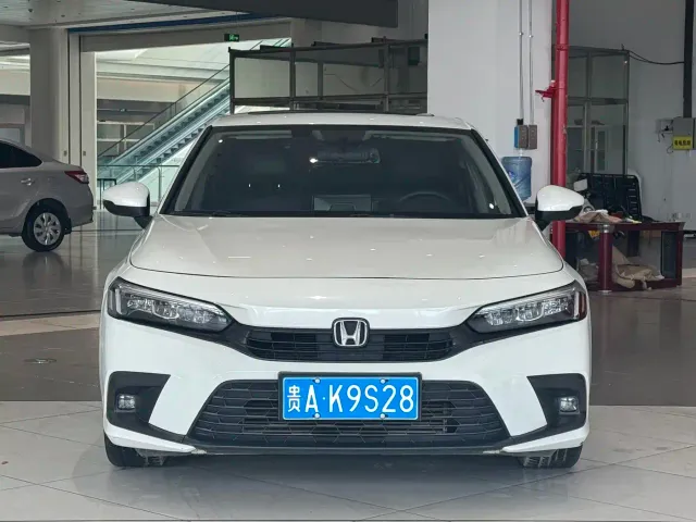 Honda Civic — Фото автомобиля 3