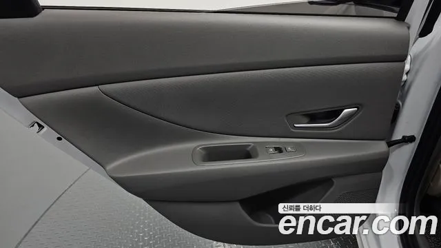 Hyundai Avante CN7 — Фото автомобиля 14