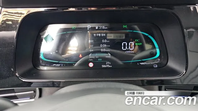 Hyundai Avante CN7 — Фото автомобиля 8