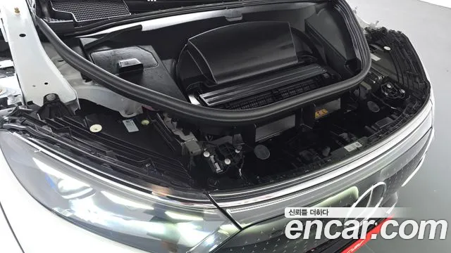 Mercedes-Benz EQS — Фото автомобиля 5