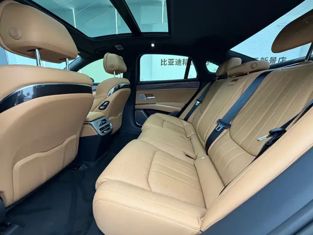 BYD Han L — Фото автомобиля 7