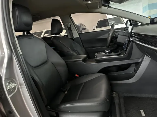Toyota bZ3 — Фото автомобиля 18
