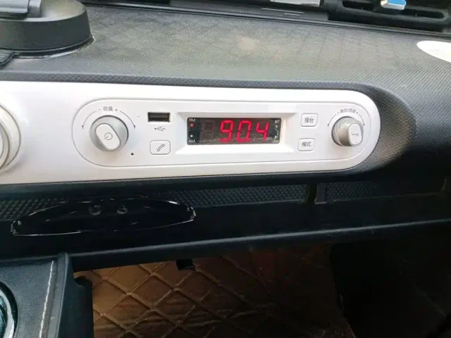 Wuling Hongguang Mini EV — Фото автомобиля 9