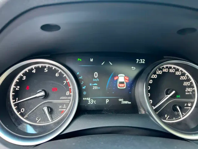 Toyota Camry — Фото автомобиля 18