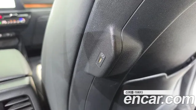 Kia Niro The All New — Фото автомобиля 25