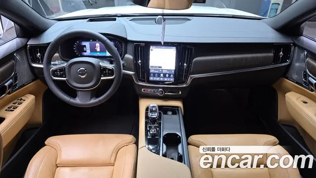 Вольво V90 — Фото автомобиля 7