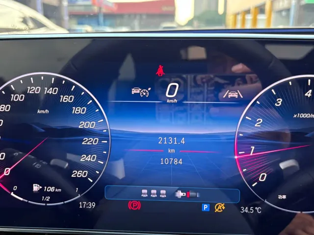 Mercedes-Benz C-Class — Фото автомобиля 16