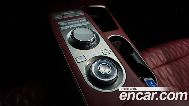 Genesis GV70 2.2 Дизель AWD — Фото автомобиля 6