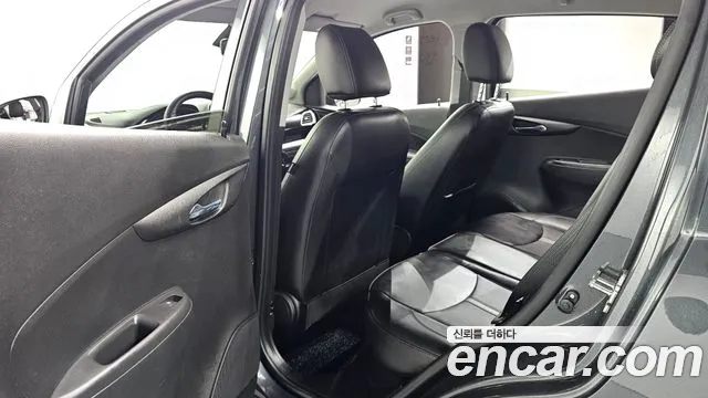 Chevrolet Spark — Фото автомобиля 16