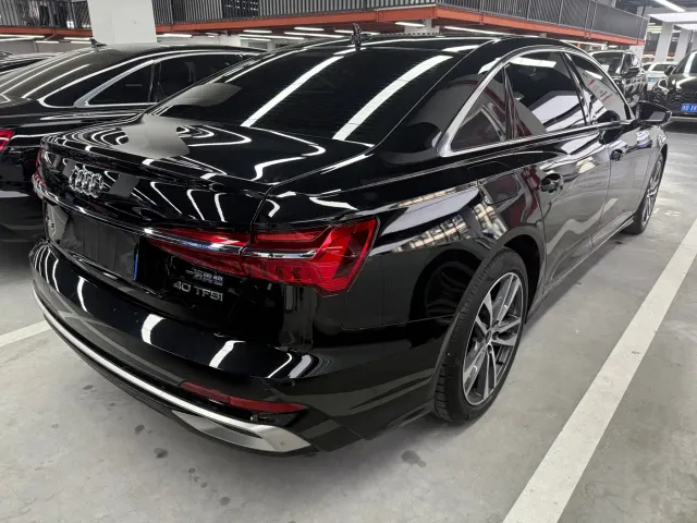Audi A6L — Фото автомобиля 21