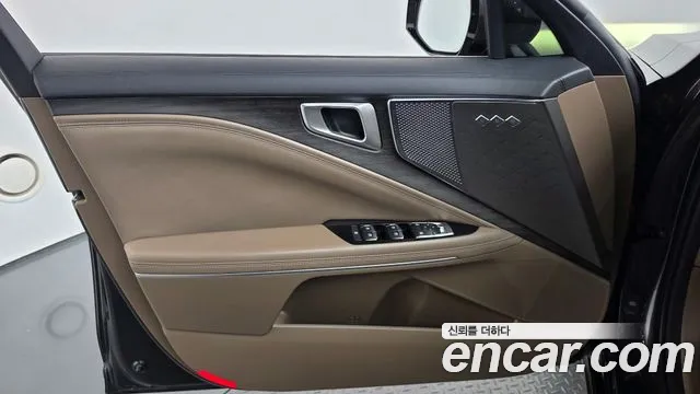 Kia K8 Hybrid — Фото автомобиля 13