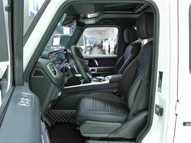 Mercedes-Benz G-Class — Фото автомобиля 11