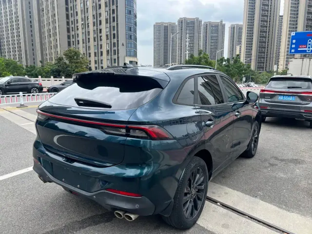 Forthing T5 Evo — Фото автомобиля 7
